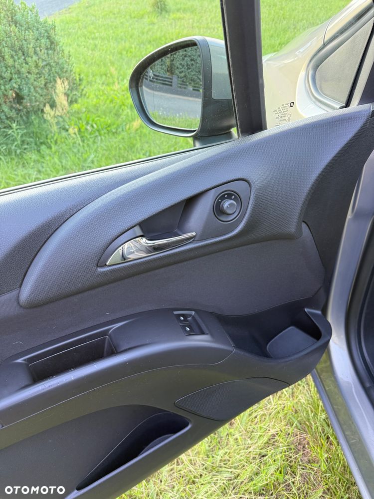 Opel Meriva - 12