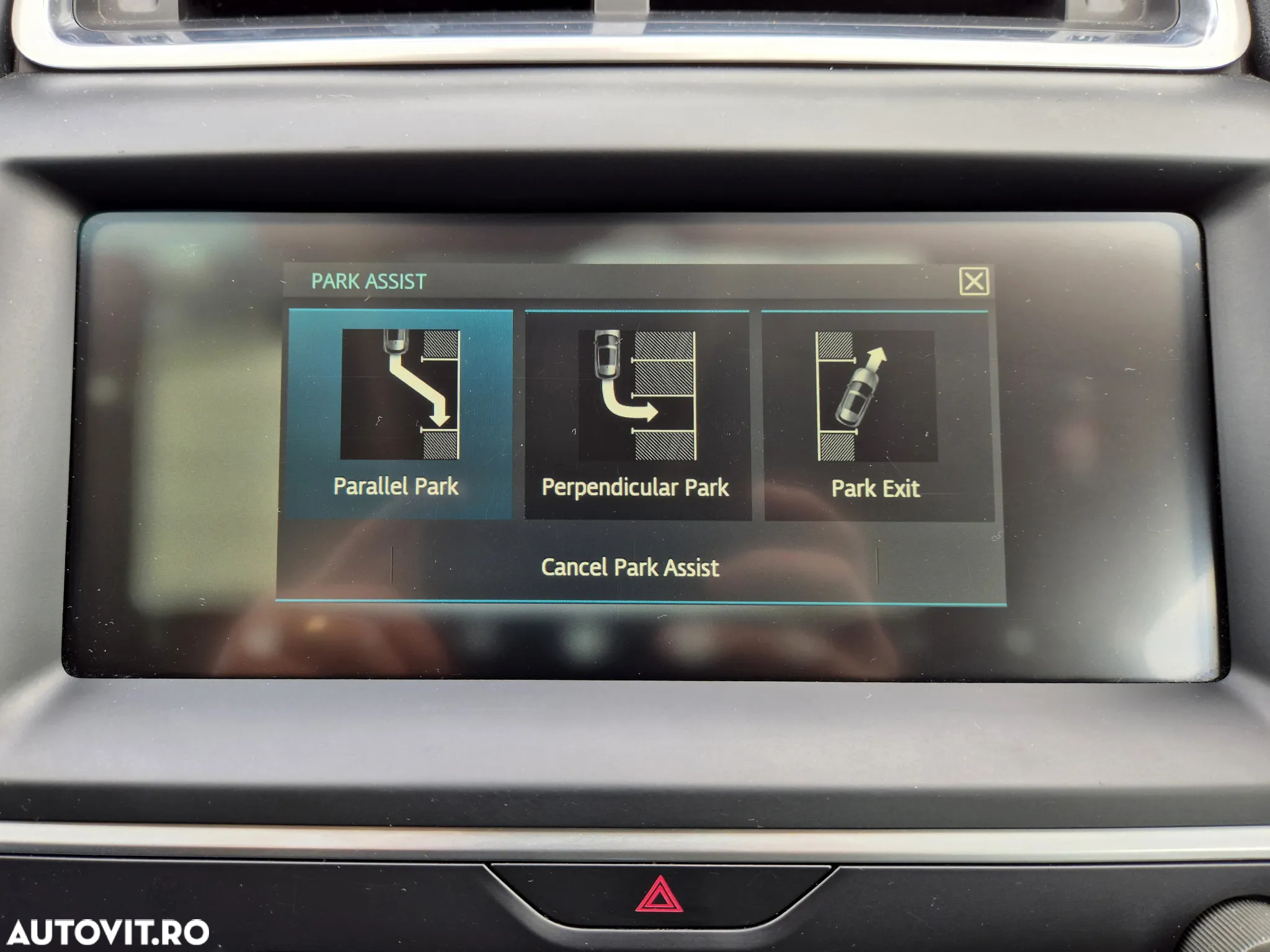 Jaguar E-Pace D150 AWD SE - 29