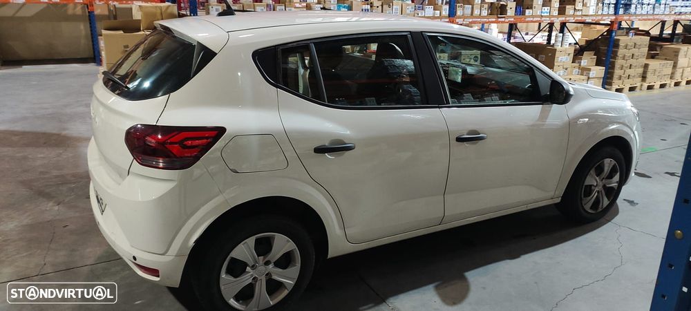 Dacia Sandero - 2