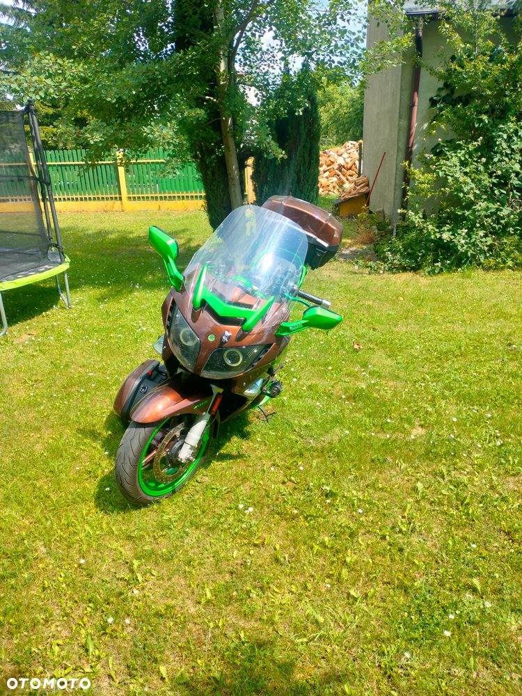 Yamaha FJR - 3
