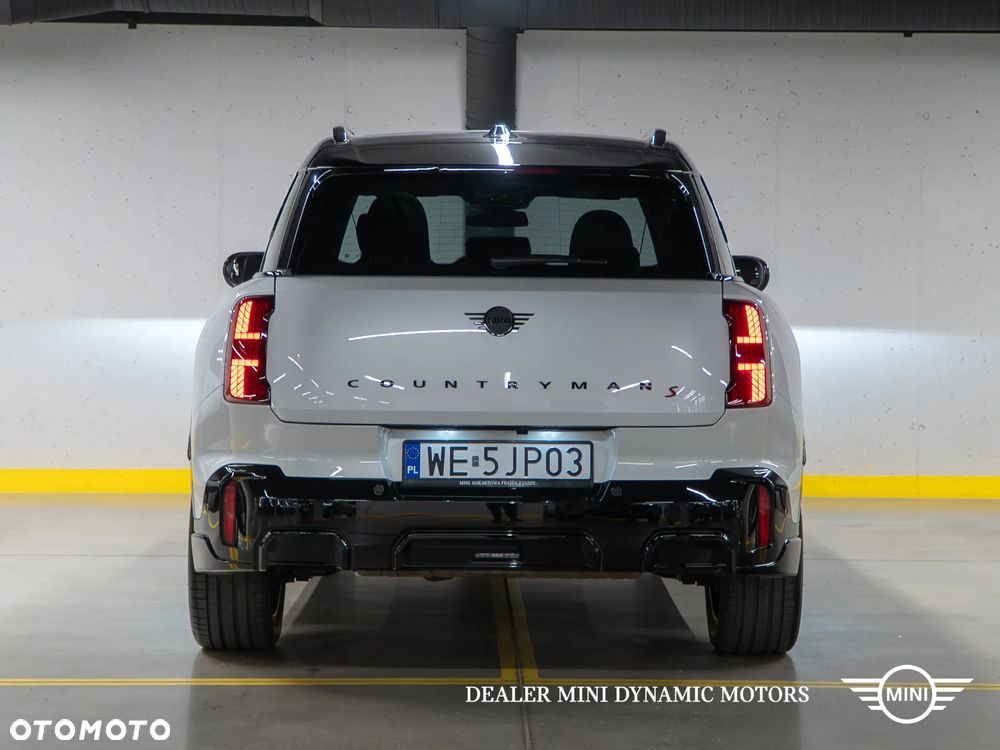 MINI Countryman S ALL4 John Cooper Works Trim - 5