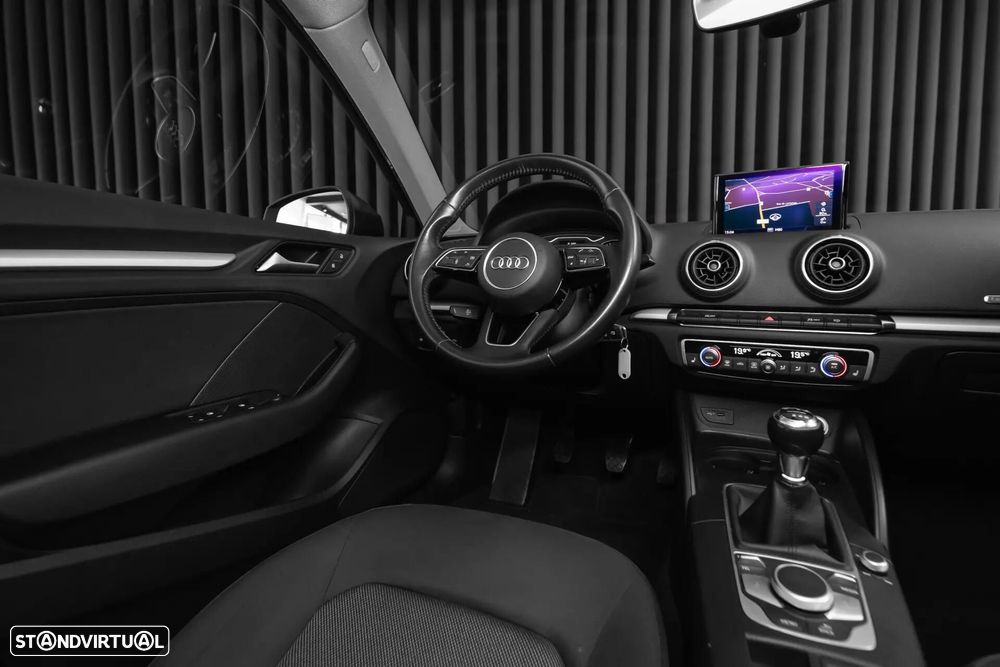 Audi A3 Sportback 1.6 TDI Sport - 12
