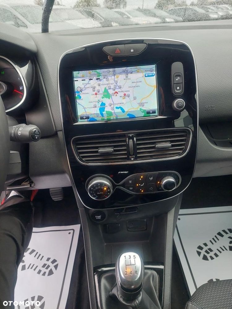 Renault Clio Energy dCi 90 Start & Stop LIMITED 2018 - 24