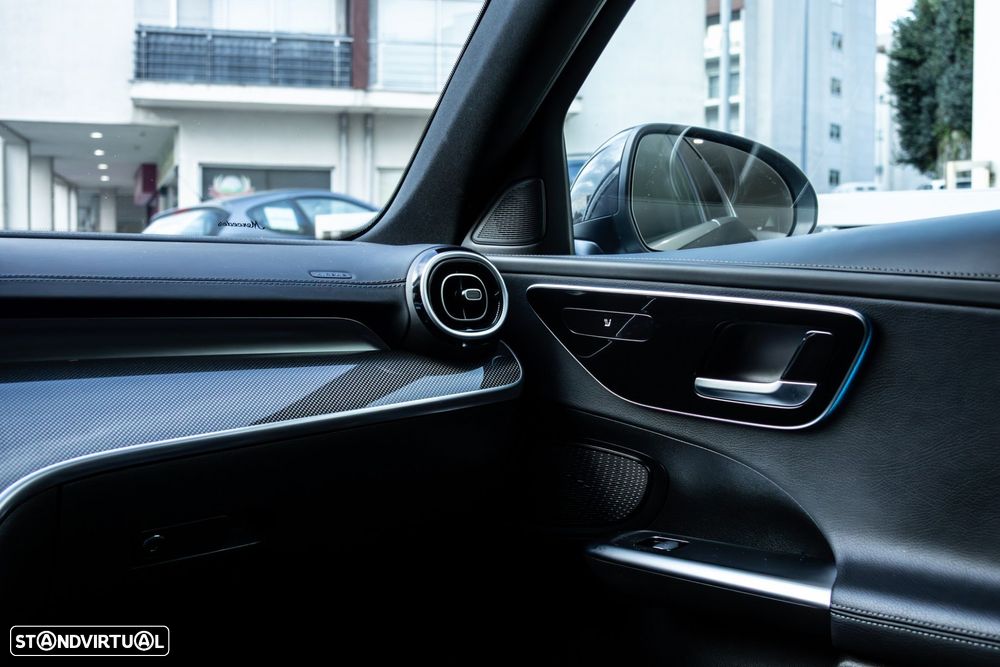 Mercedes-Benz C 300 d AMG Line - 15