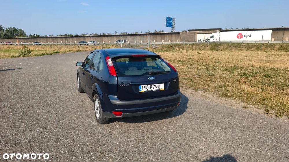 Ford Focus 1.6 TDCi Ambiente - 6