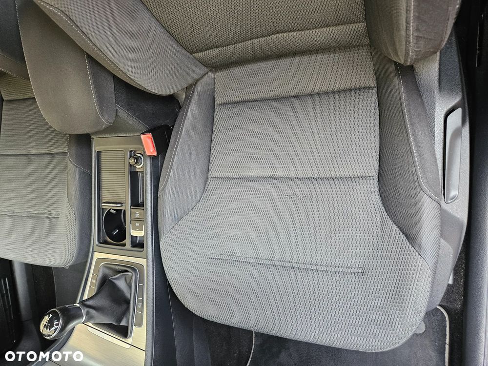 Volkswagen Golf Variant 1.4 TSI BMT Comfortline - 22