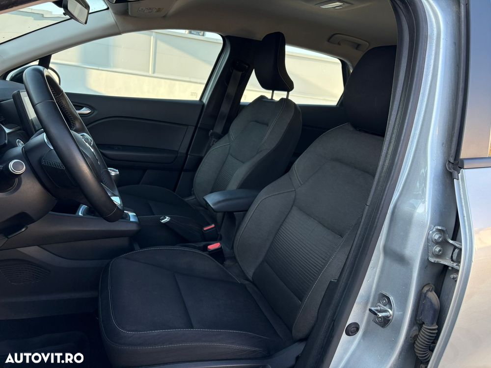 Renault Captur BLUE dCi 115 BUSINESS EDITION - 11