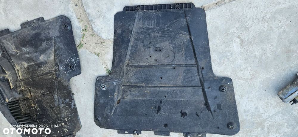 Osłona płyta pod silnik dolna Renault Kangoo II 1,5 DCI - 3