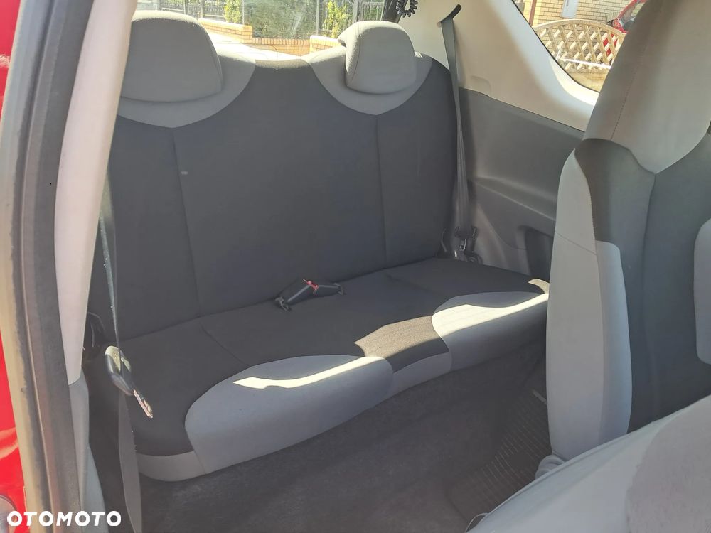 Peugeot 107 70 Filou - 12