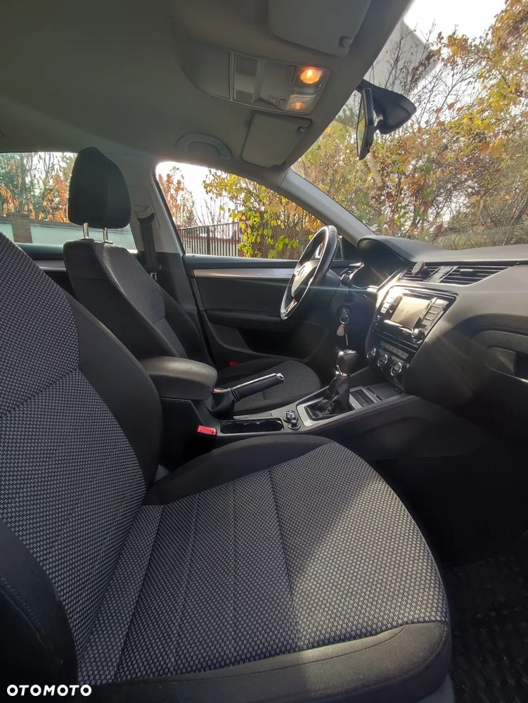 Skoda Octavia 2.0 TDI Style - 11