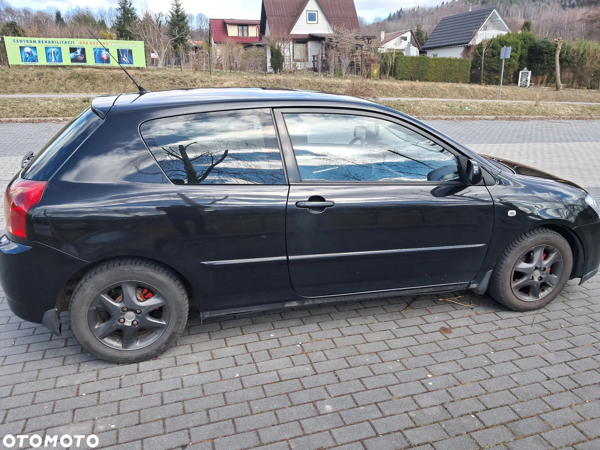 Toyota Corolla - 2
