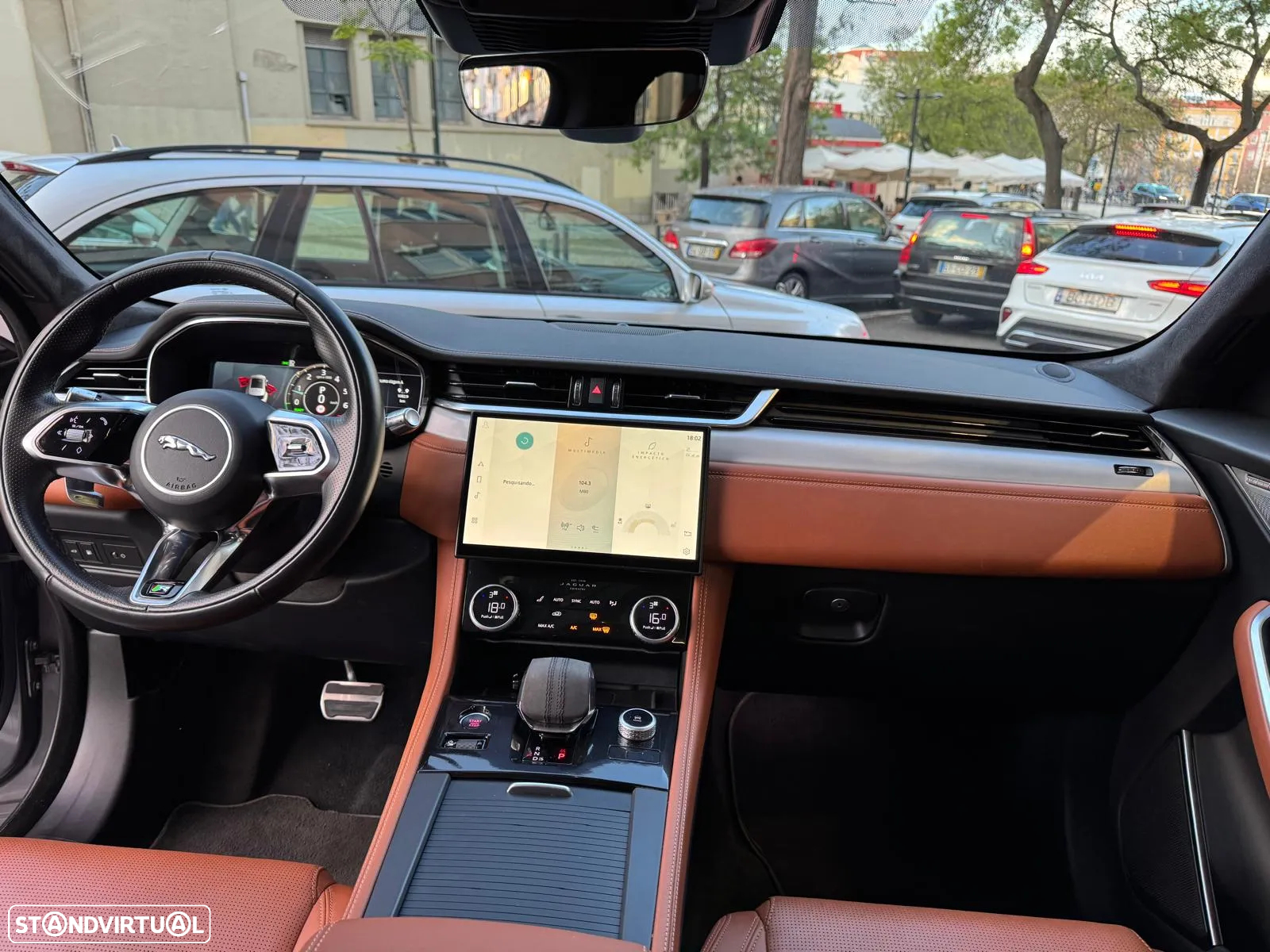 Jaguar F-Pace 2.0 P400e AWD R-Dynamic HSE - 20