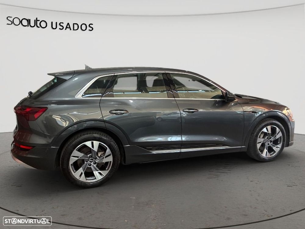 Audi e-tron 55 quattro S line - 9