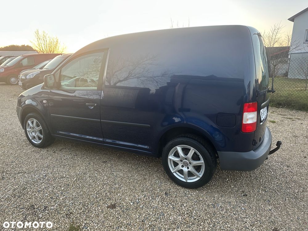 Volkswagen Caddy - 3