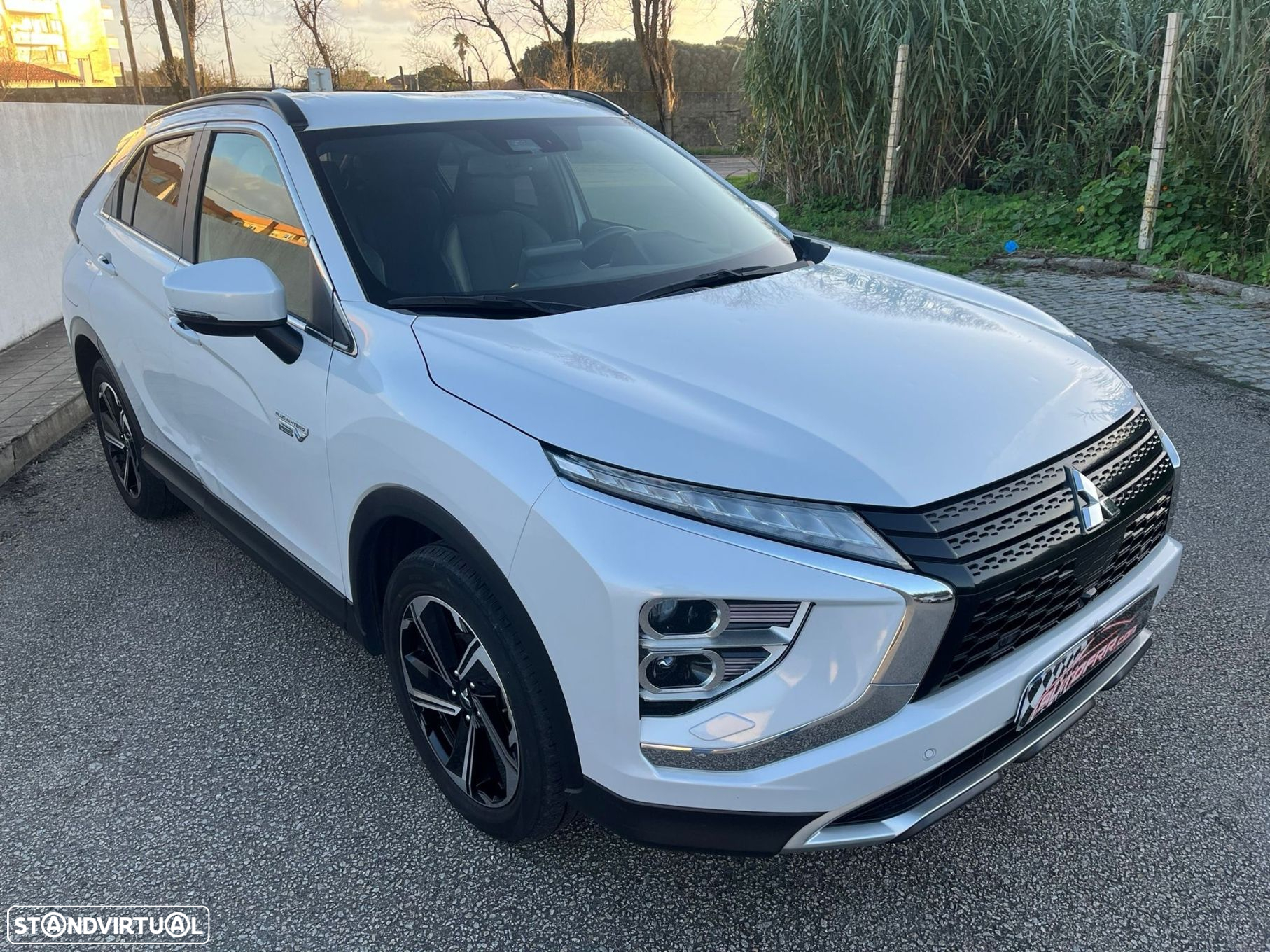 Mitsubishi Eclipse Cross 2.4 PHEV eStyle - 3