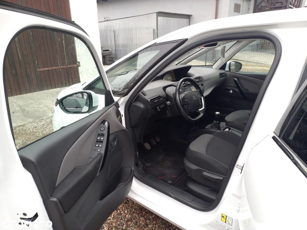 Citroën C4 SpaceTourer PureTech 130 Stop&Start FEEL - 25