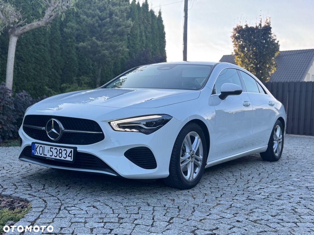 Mercedes-Benz CLA 200 7G-DCT - 5
