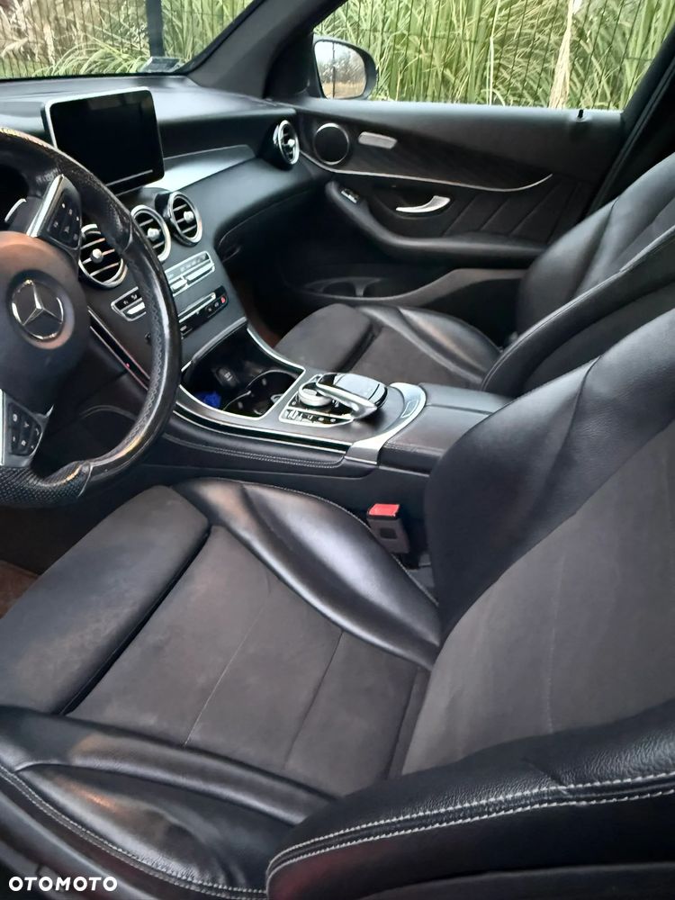 Mercedes-Benz GLC - 6