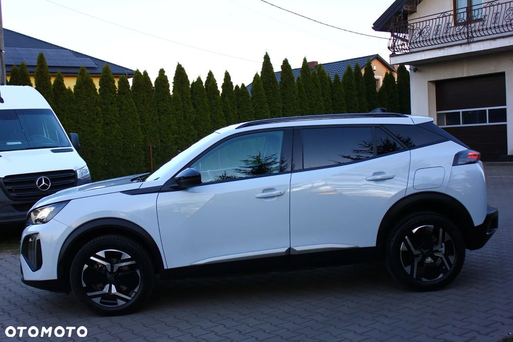 Peugeot 2008 1.5 BlueHDi Allure S&S EAT8 - 17