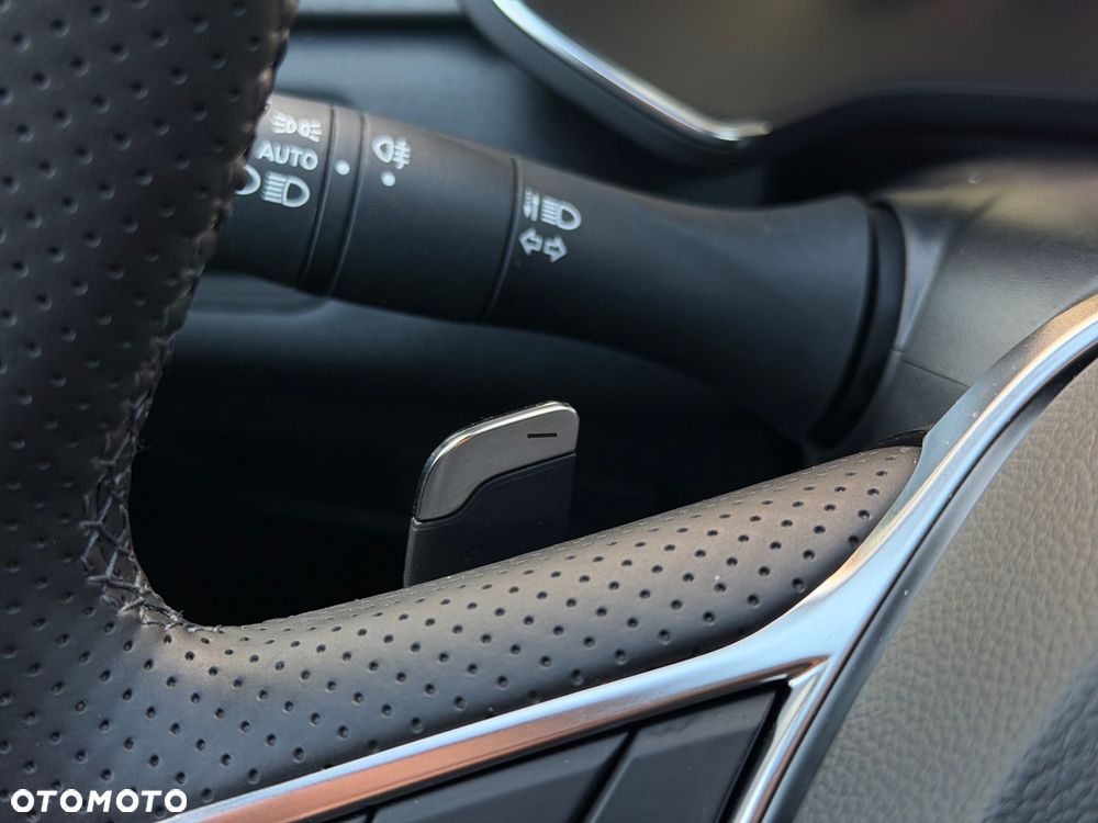 Renault Captur TCe Mild Hybrid 160 EDC EVOLUTION - 29