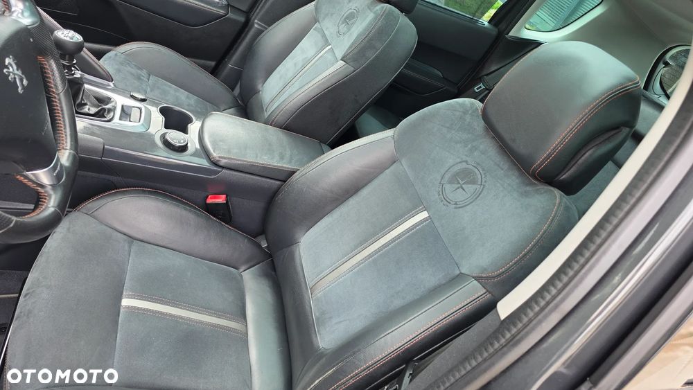 Peugeot 3008 HDi FAP 150 Platinum - 14
