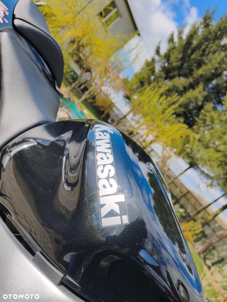 Kawasaki ZXR - 14
