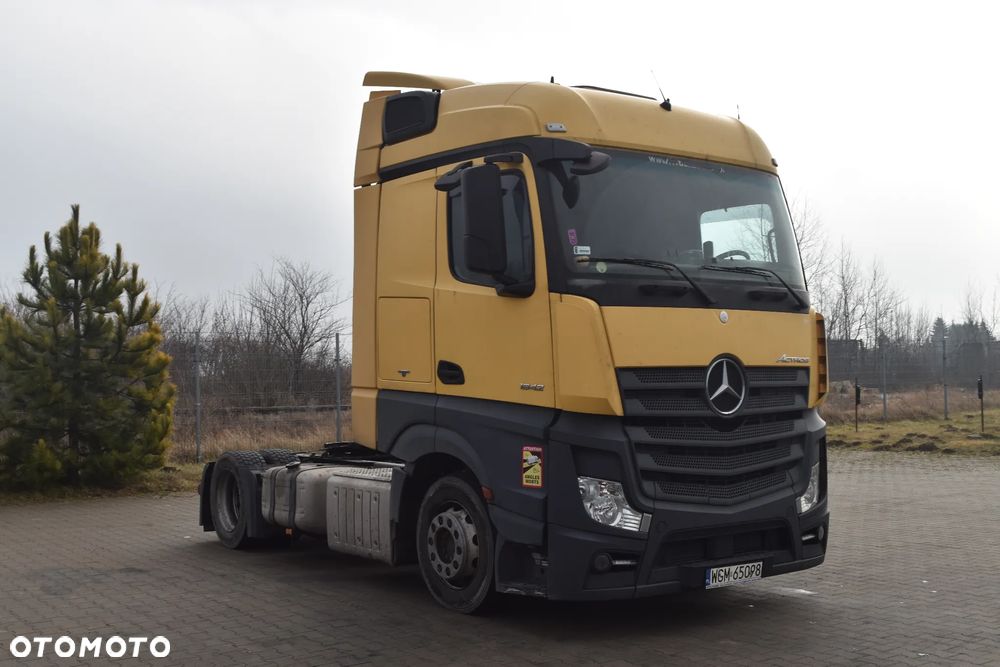 Mercedes-Benz Actros 1842 - 9
