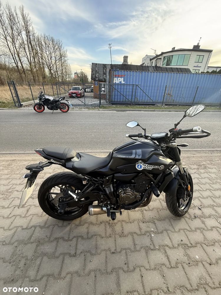 Yamaha MT - 6