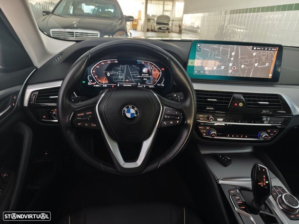 BMW 520 d Auto - 14