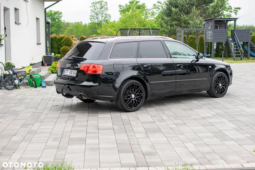 Audi A4 Avant - 9