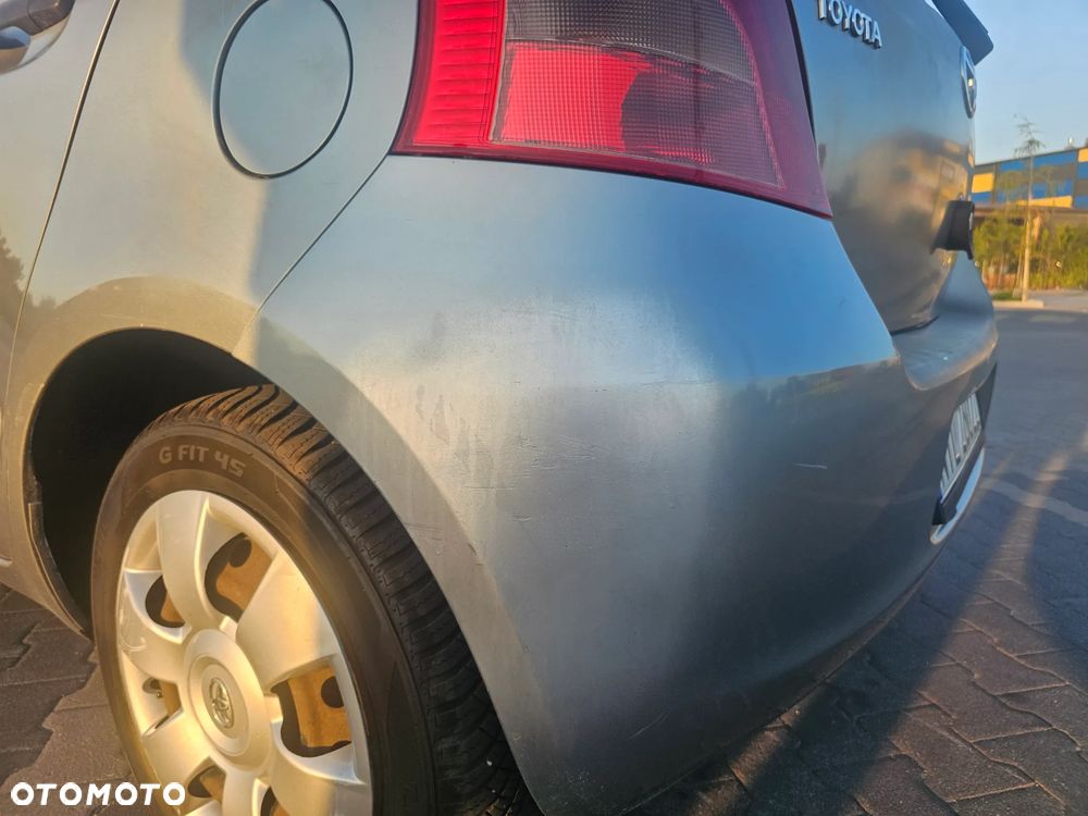 Toyota Yaris 1.3 Luna A/C - 21