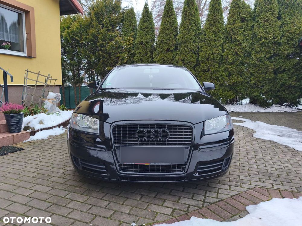 Audi A3 Sportback 1.6 Attraction - 2