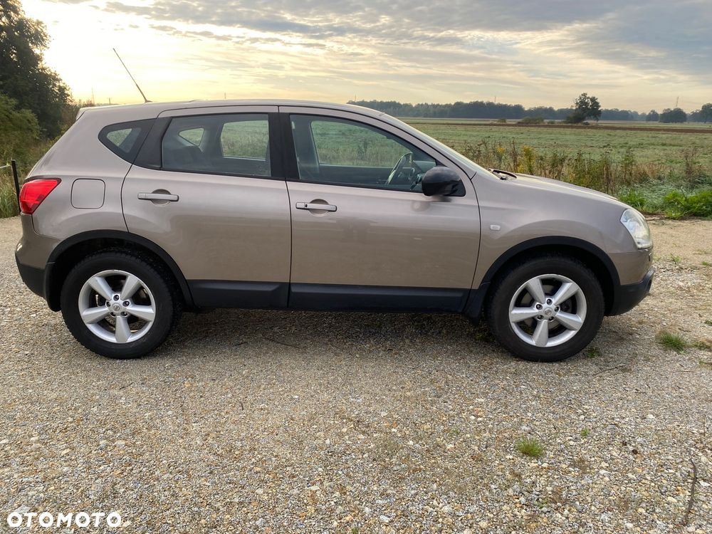Nissan Qashqai 2009 photo 4