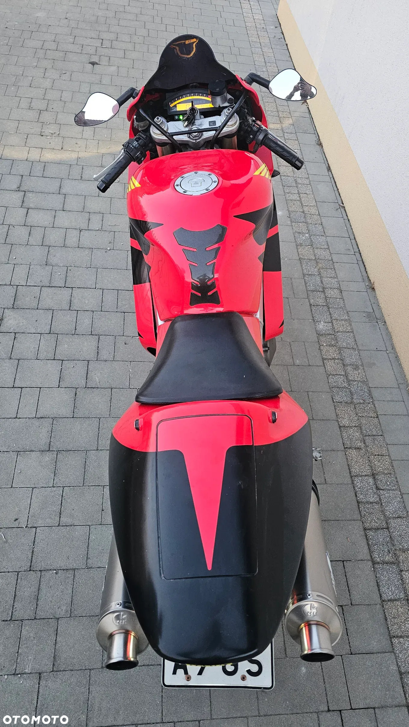 Honda VTR - 6