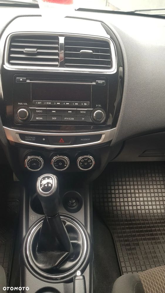 Mitsubishi ASX - 27