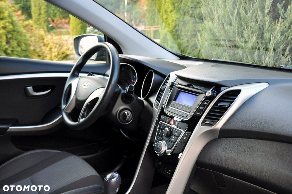 Hyundai i30 1.4 Comfort - 18