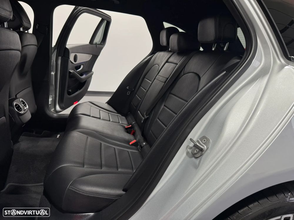 Mercedes-Benz C 300 de AMG Line - 46