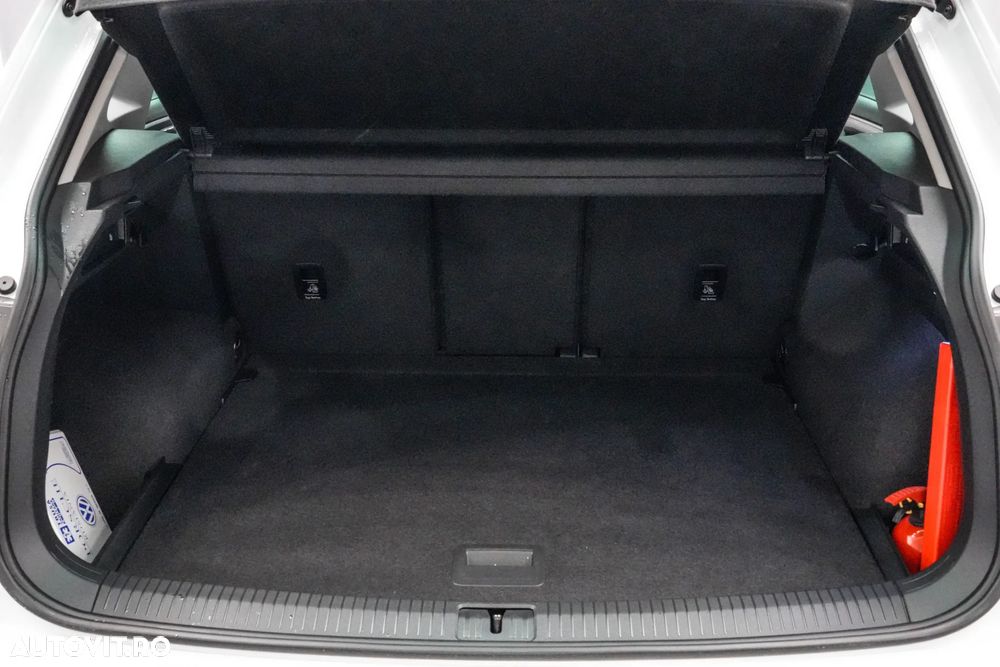 Volkswagen Tiguan 2.0 TDI SCR DSG 4Motion Elegance - 26