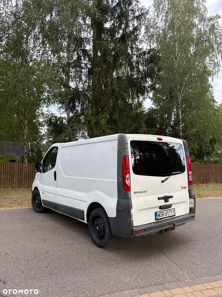 Renault trafic - 10