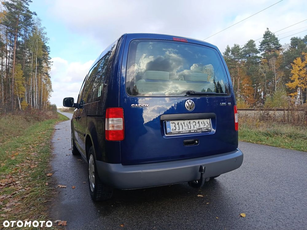 Volkswagen Caddy 1.6 Life (7-Si.) - 5
