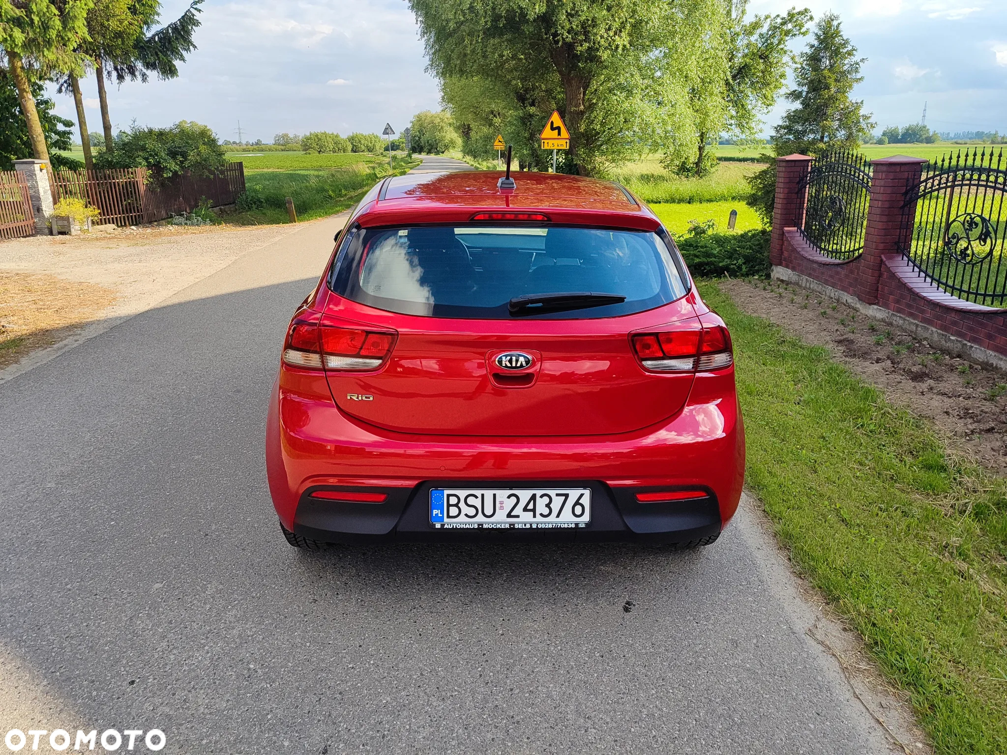 Kia Rio 1.2 L - 9