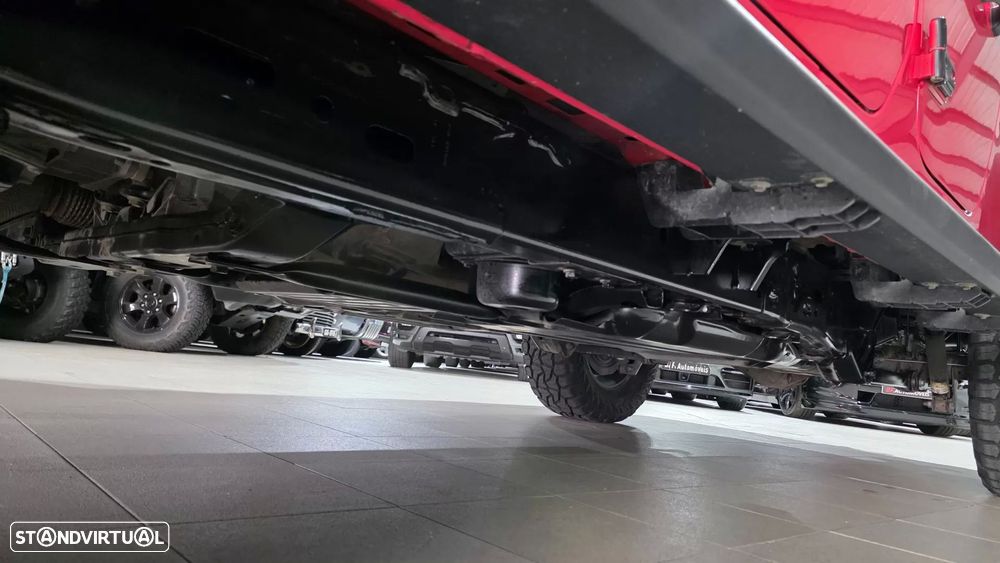 Jeep Gladiator 3.0 CRD Sport AT8 - 21