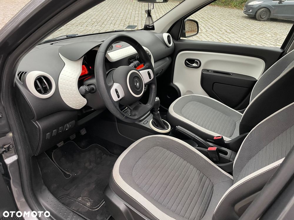 Renault Twingo ENERGY TCe 90 Intens - 27
