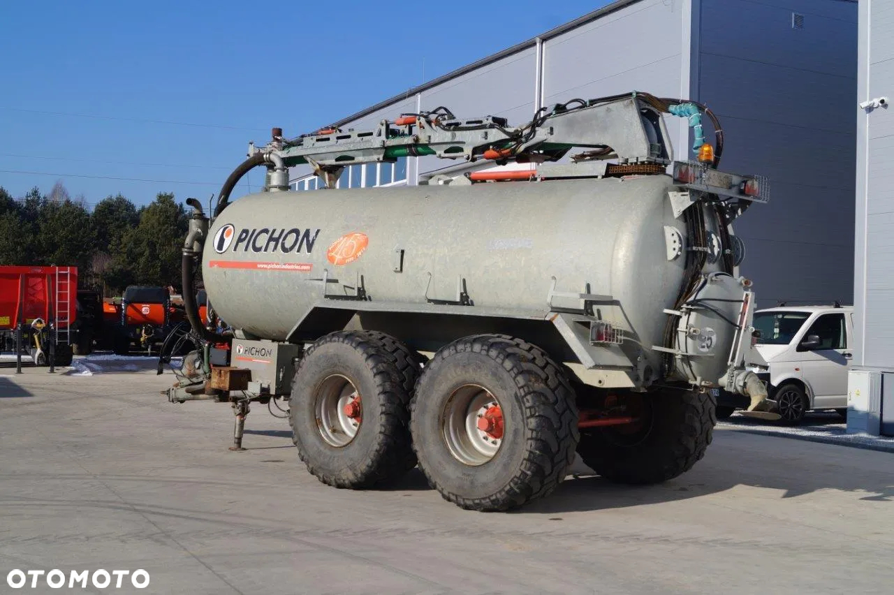 Pichon Wóz Asenizacyjny TCI 15700 z ramieniem górnym - 14
