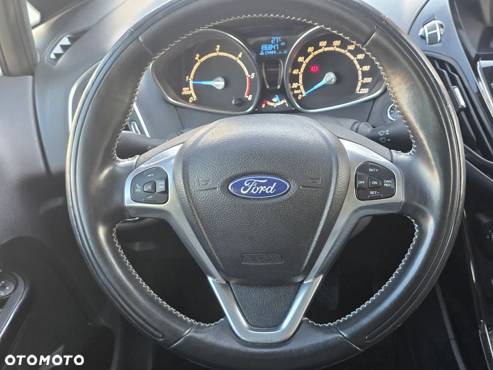 Ford B-MAX 1.6 TDCi Titanium X - 24