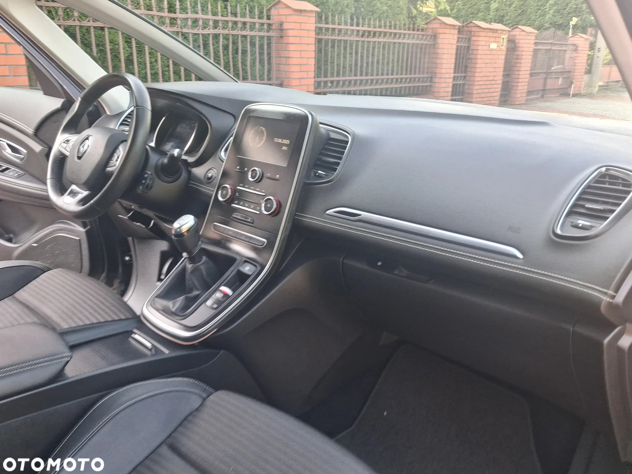 Renault Scenic BLUE dCi 120 BUSINESS EDITION - 5