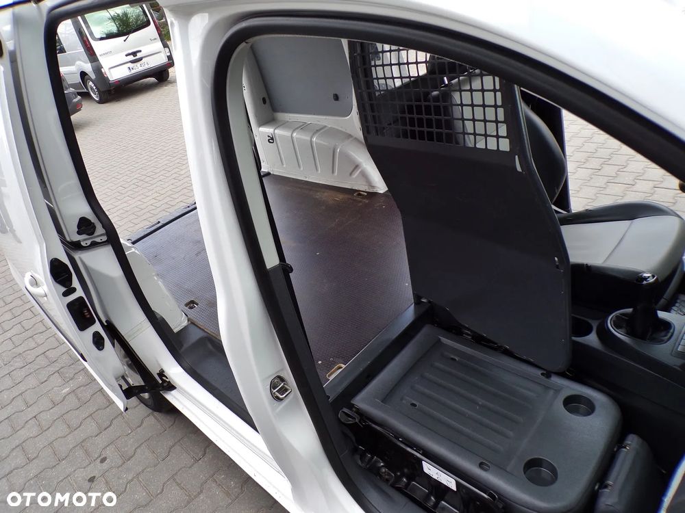 Volkswagen CADDY - 29