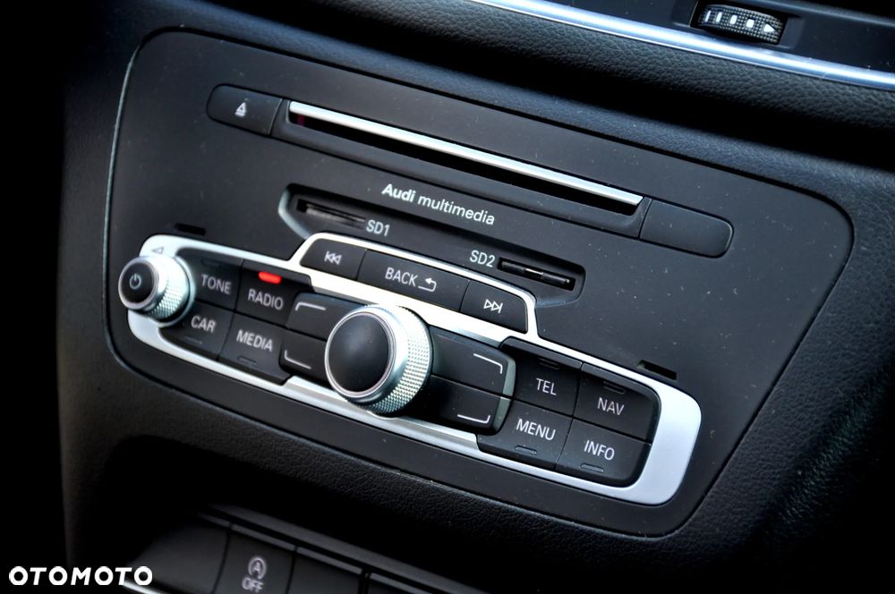 Audi Q3 2.0 TDI Design - 35