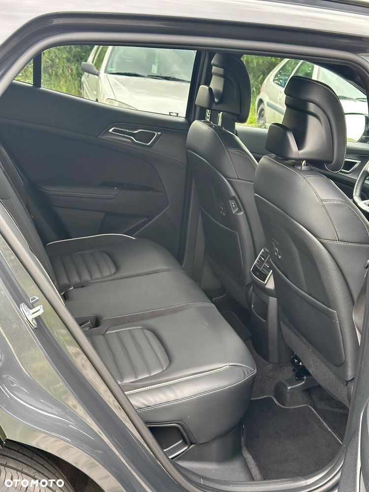 Kia Sportage 1.6T-GDI AWD GT-line - 24