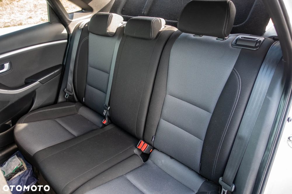 Hyundai i30 1.6 CRDi Style - 15